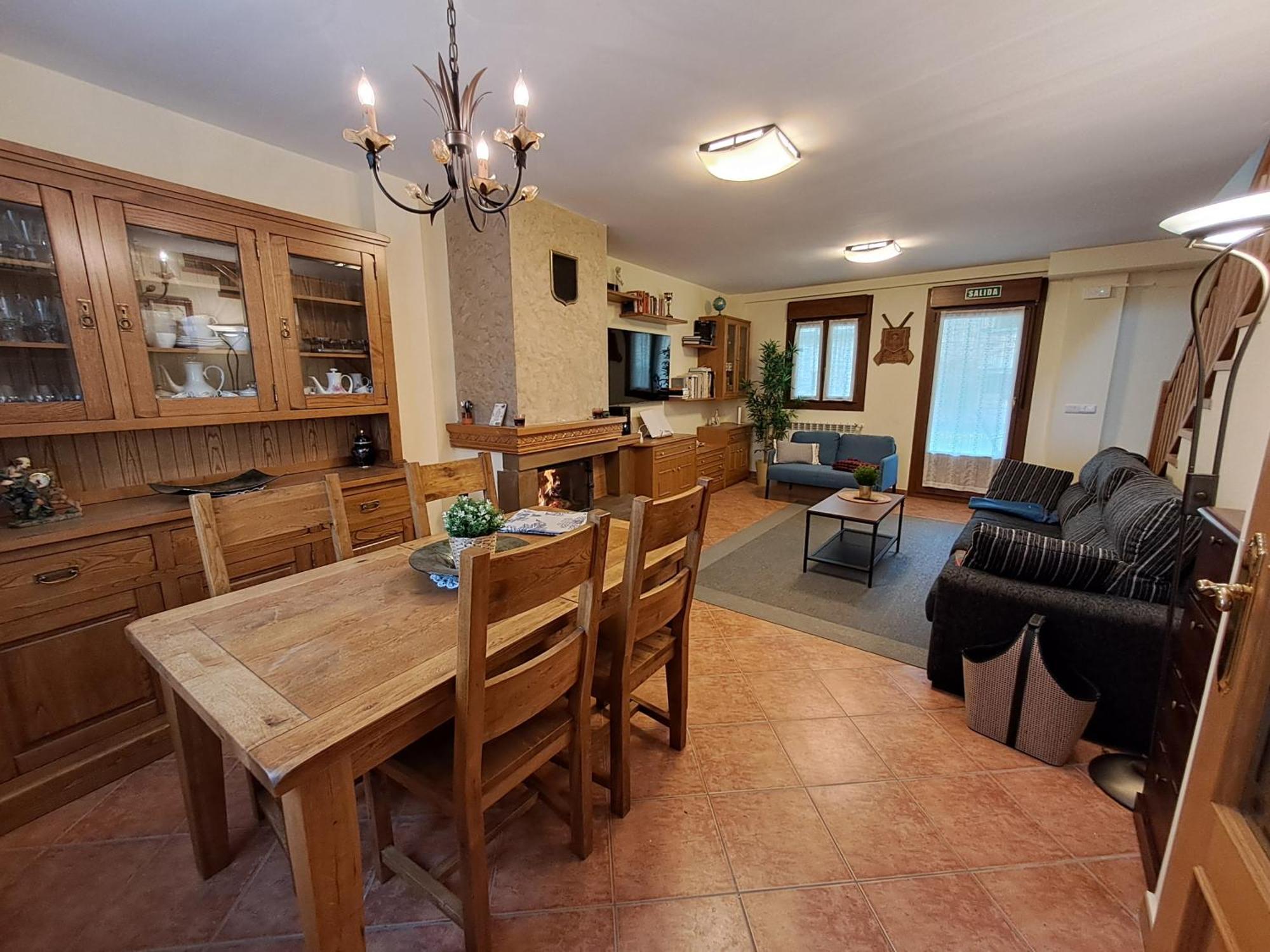 Casa Rural Torreblanca Уррос Экстерьер фото